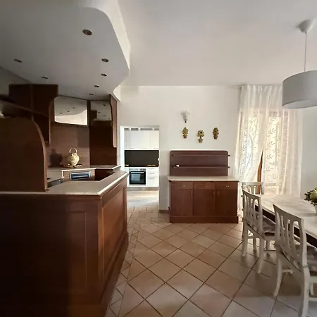 La Casa Di Alba דירה