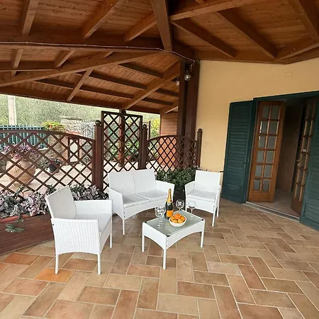 Апартаменти La Casa Di Alba